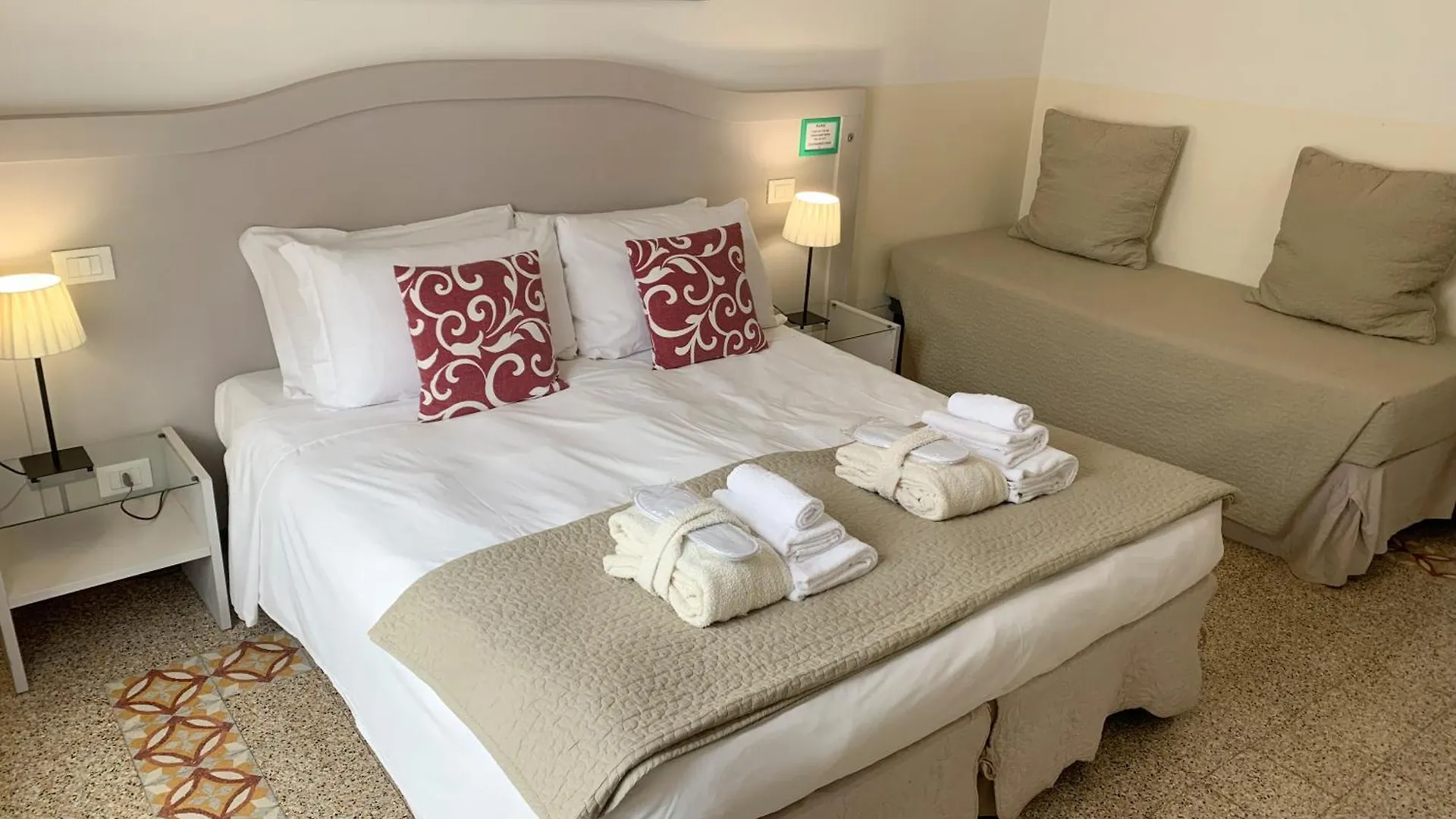 ** Nocleg ze śniadaniem Biancoreroma B&B Włochy