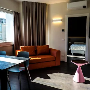 Venice Terminal & Apartahotel