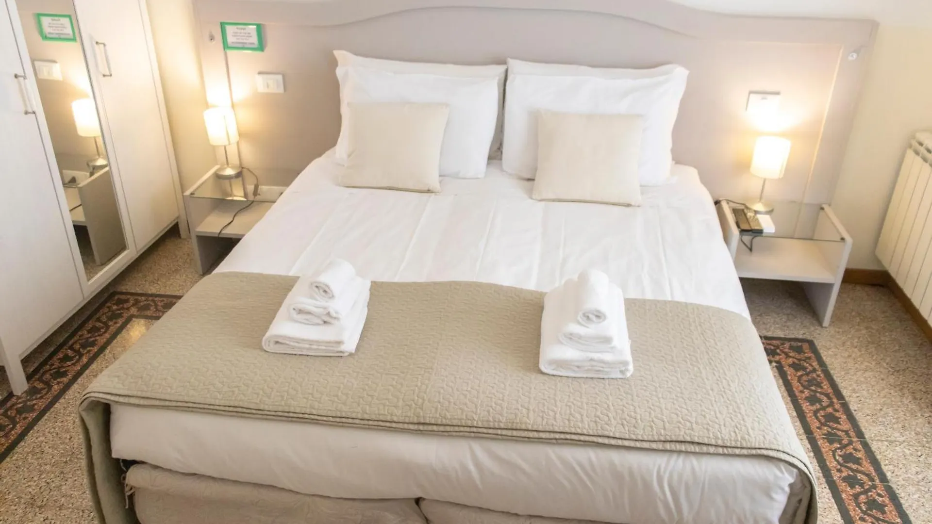 Alojamento de Acomodação e Pequeno-almoço Biancoreroma B&B